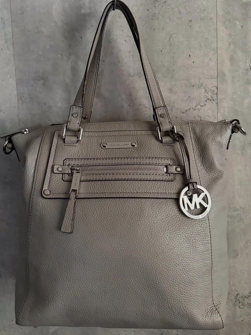 Michael Kors up sale